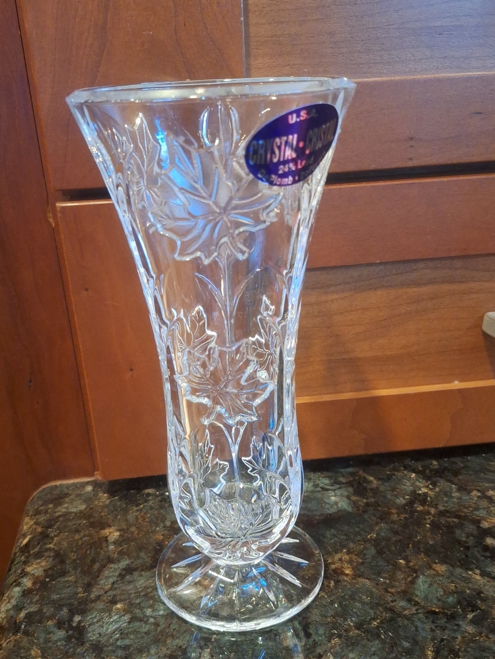 Lead Crystal 24% Cut Glass Vase W/Maple Leaves. Perfect For Thanksgiving U.S.A